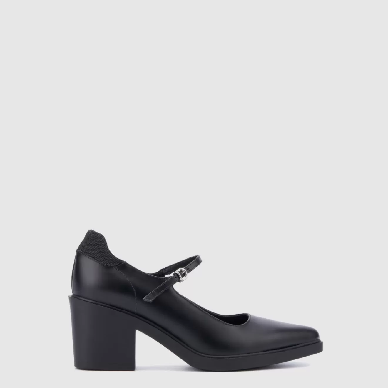 Women Aquatalia Heels | Casha Black