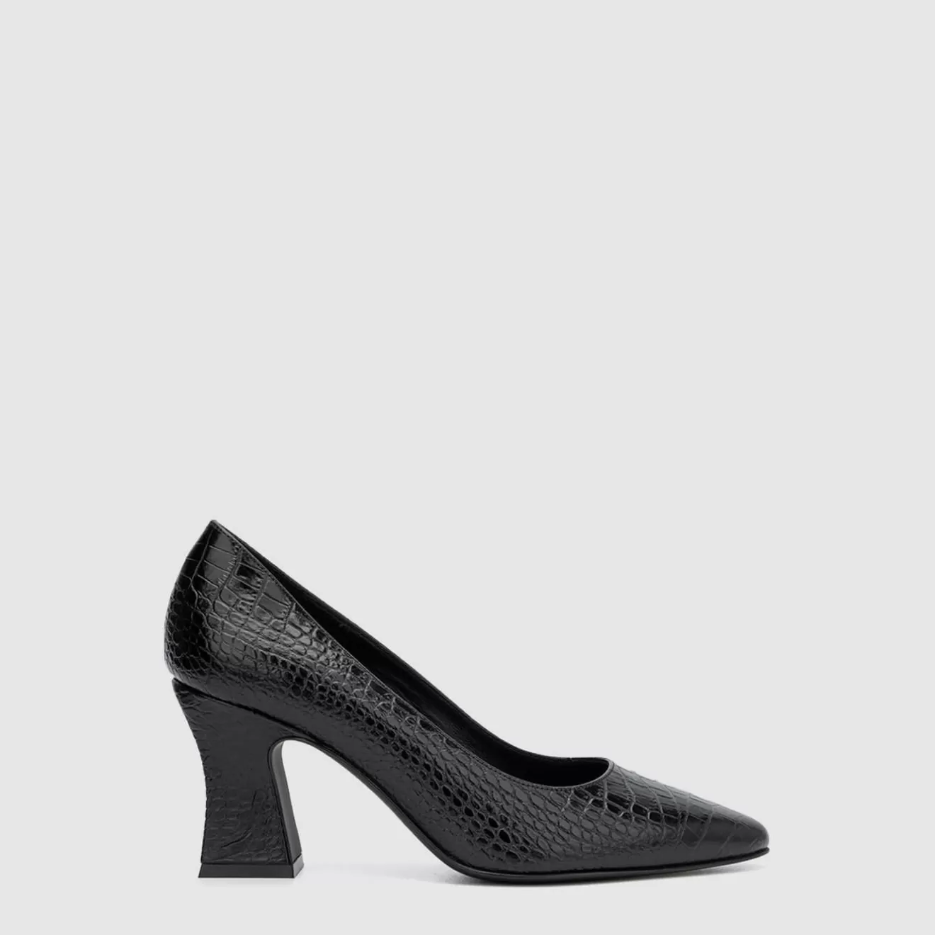 Women Aquatalia Heels | Cele Black