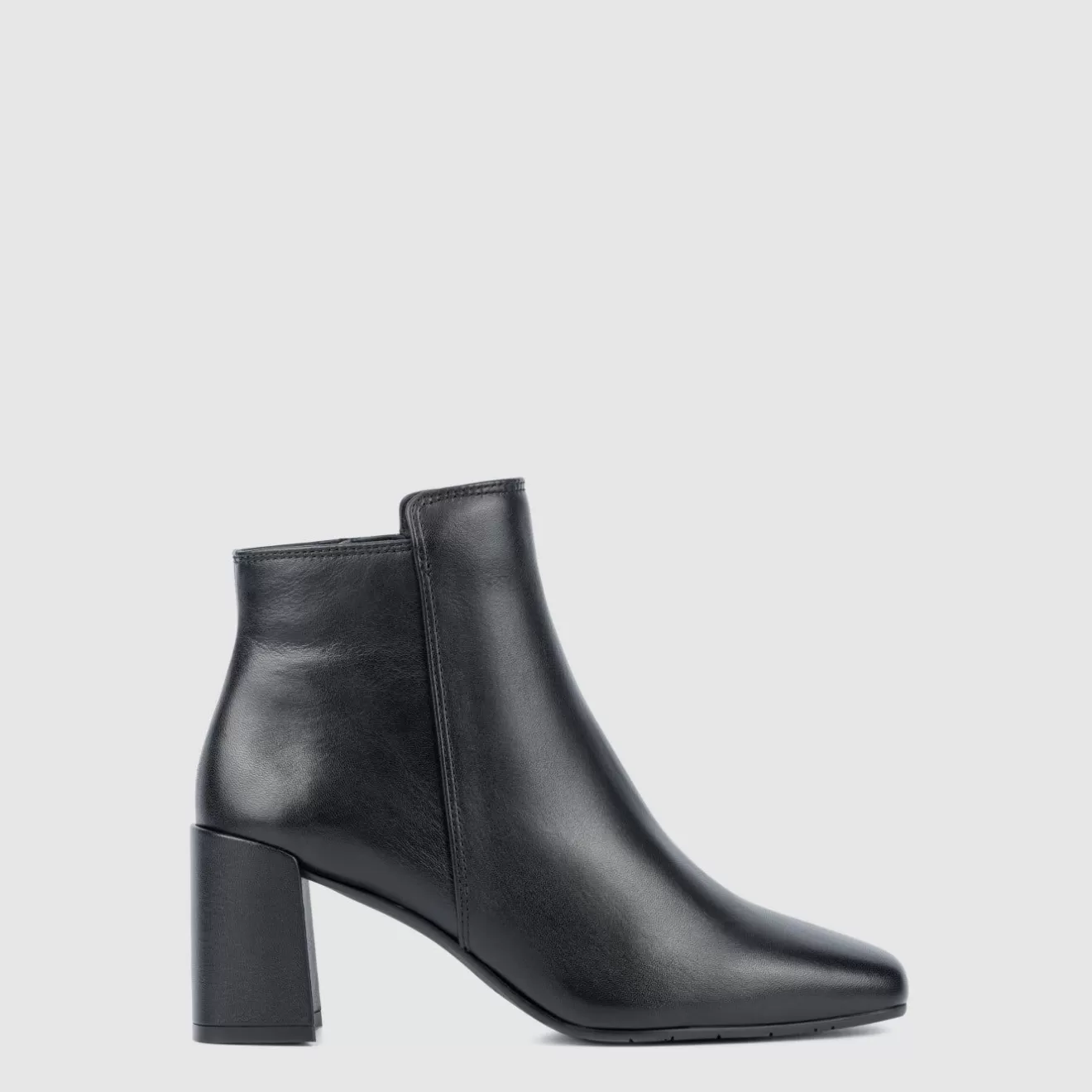 Women Aquatalia Boots | Dolora Black