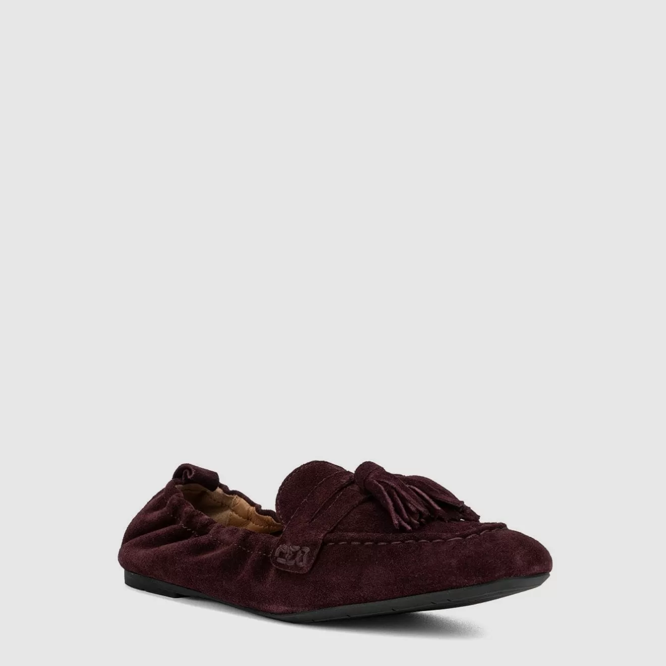 Women Aquatalia Flats | Journee Wine