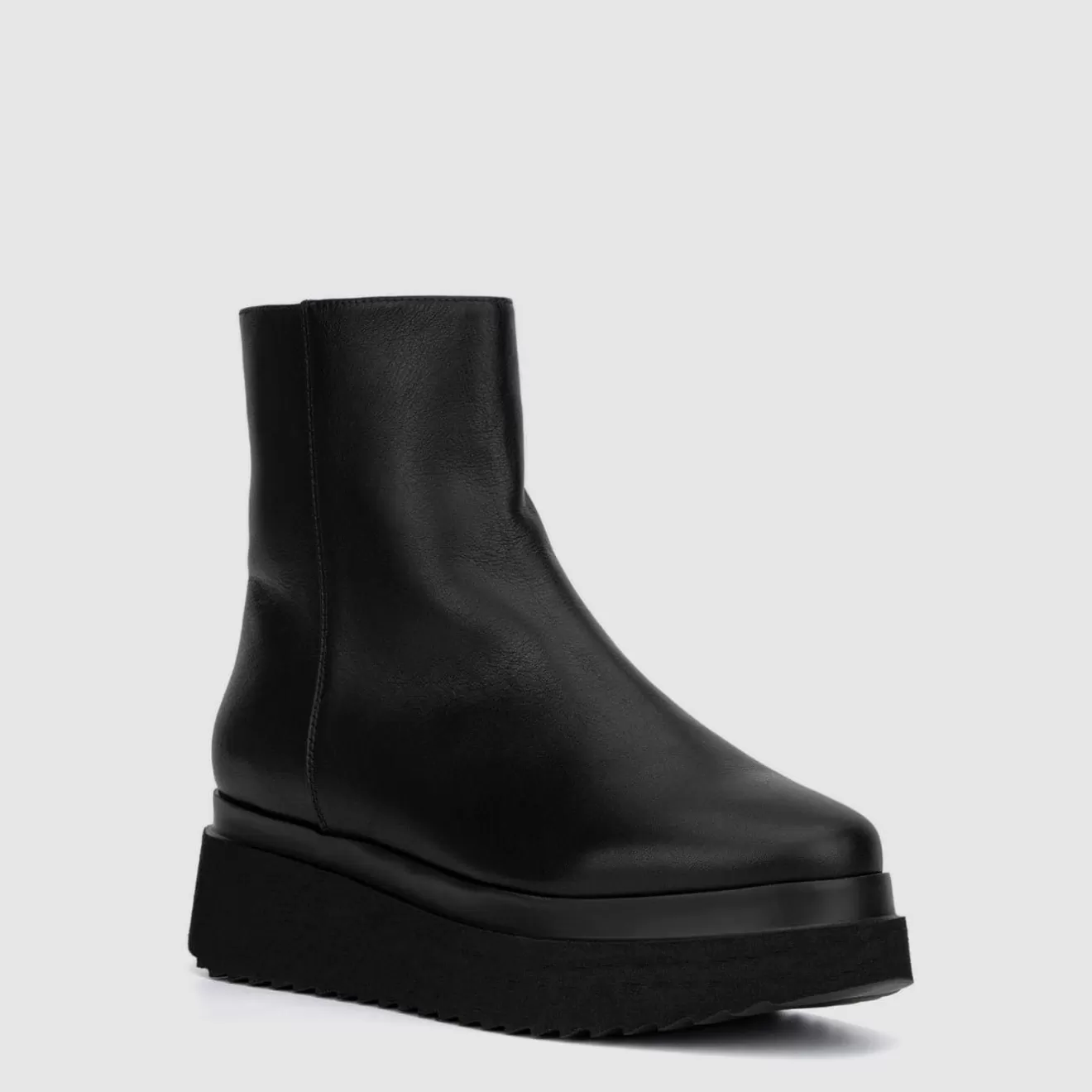 Women Aquatalia Boots | Omey Black