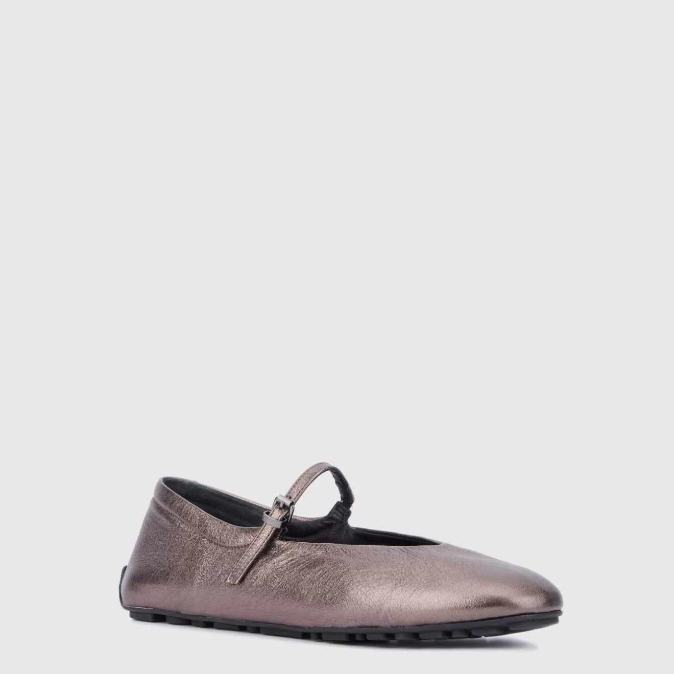 Women Aquatalia Flats | Qlaire Bronze