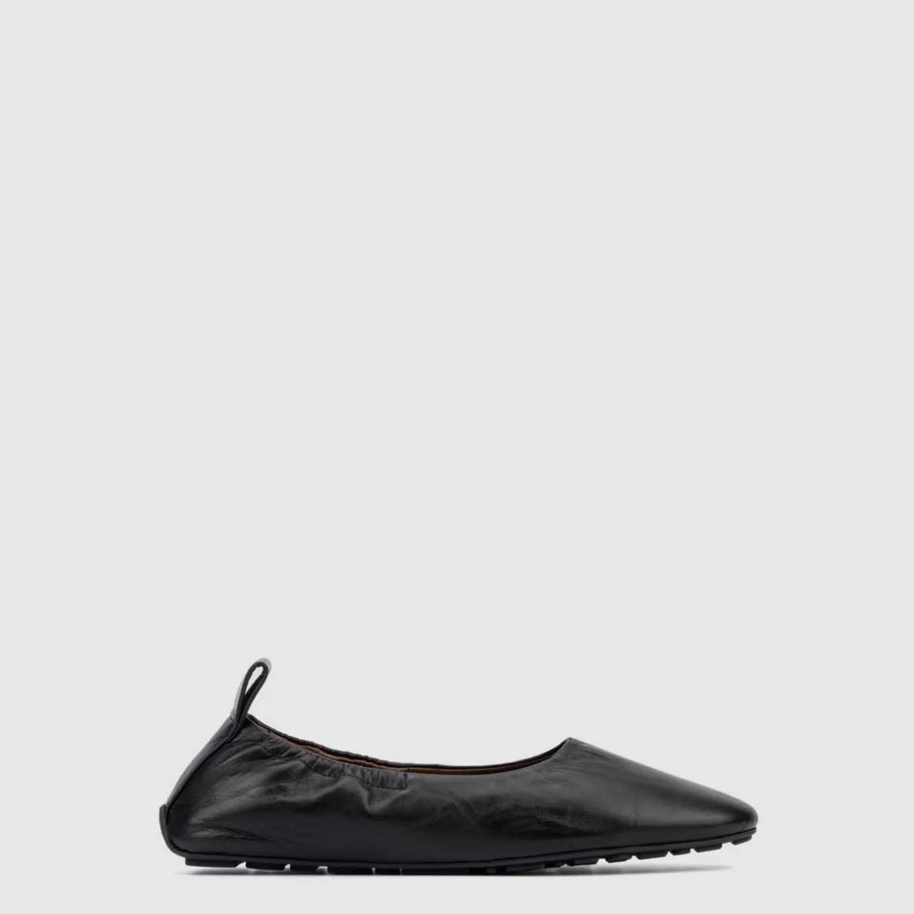 Women Aquatalia Flats | Quortney Black