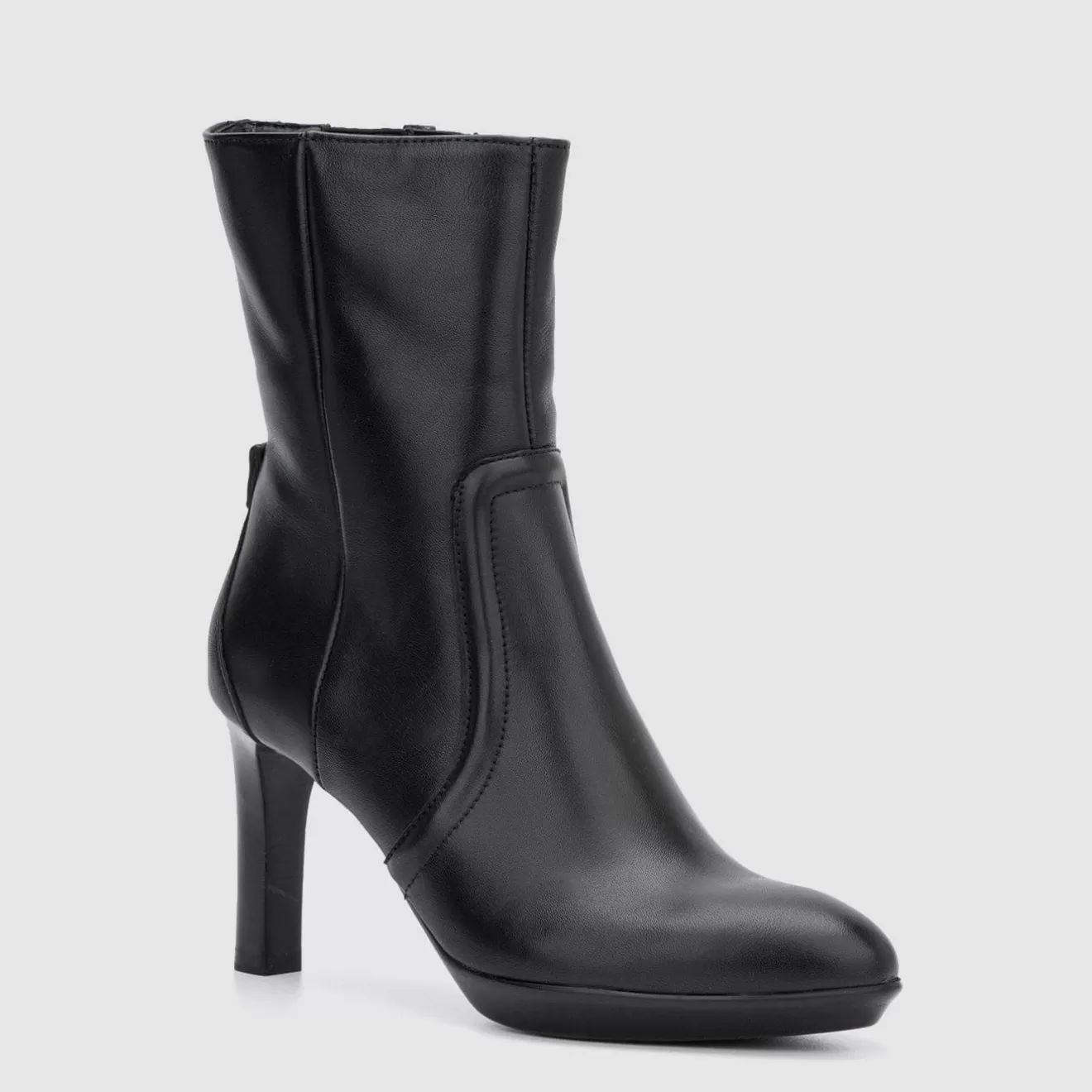 Women Aquatalia Boots | Renisa Black