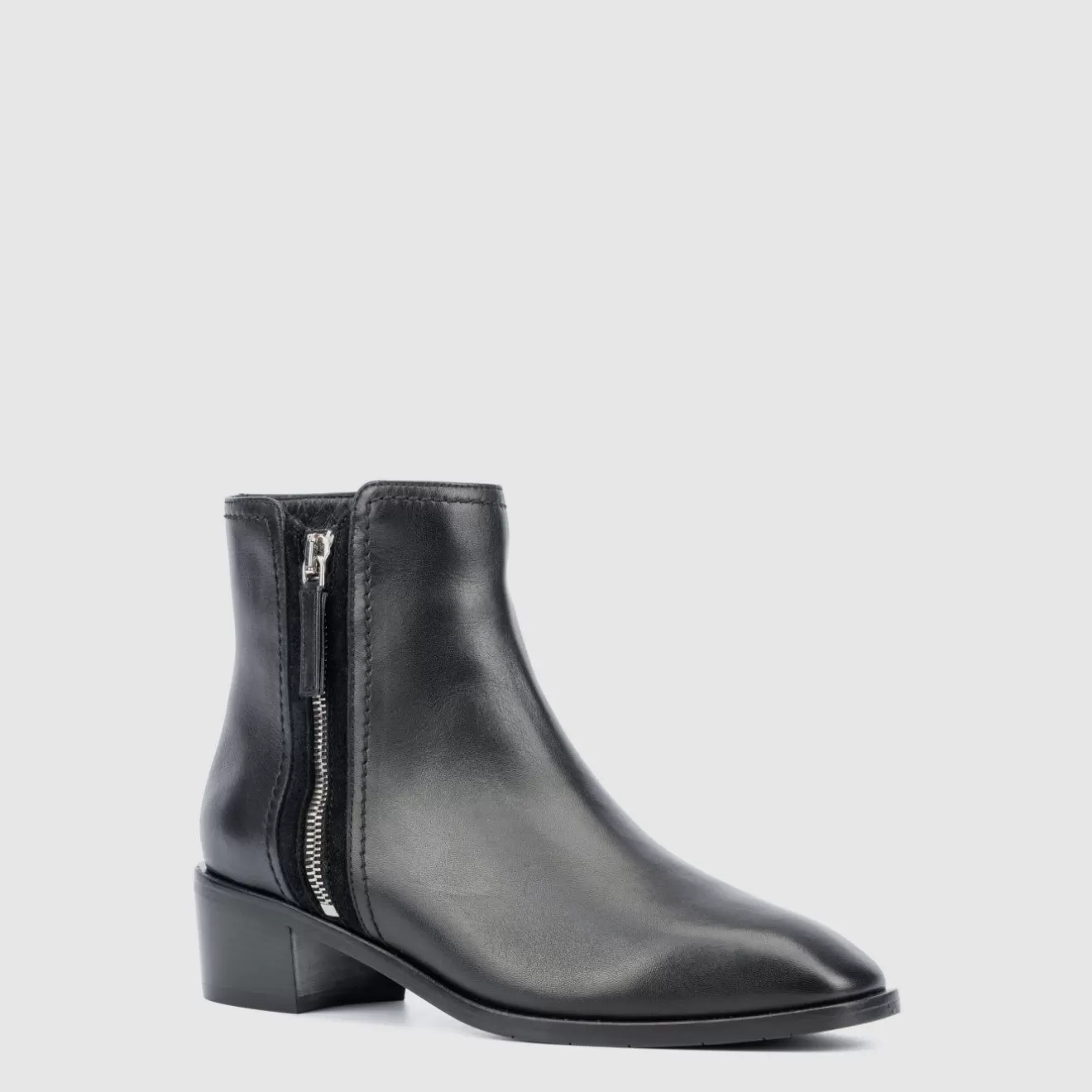 Women Aquatalia Boots | Romana Black