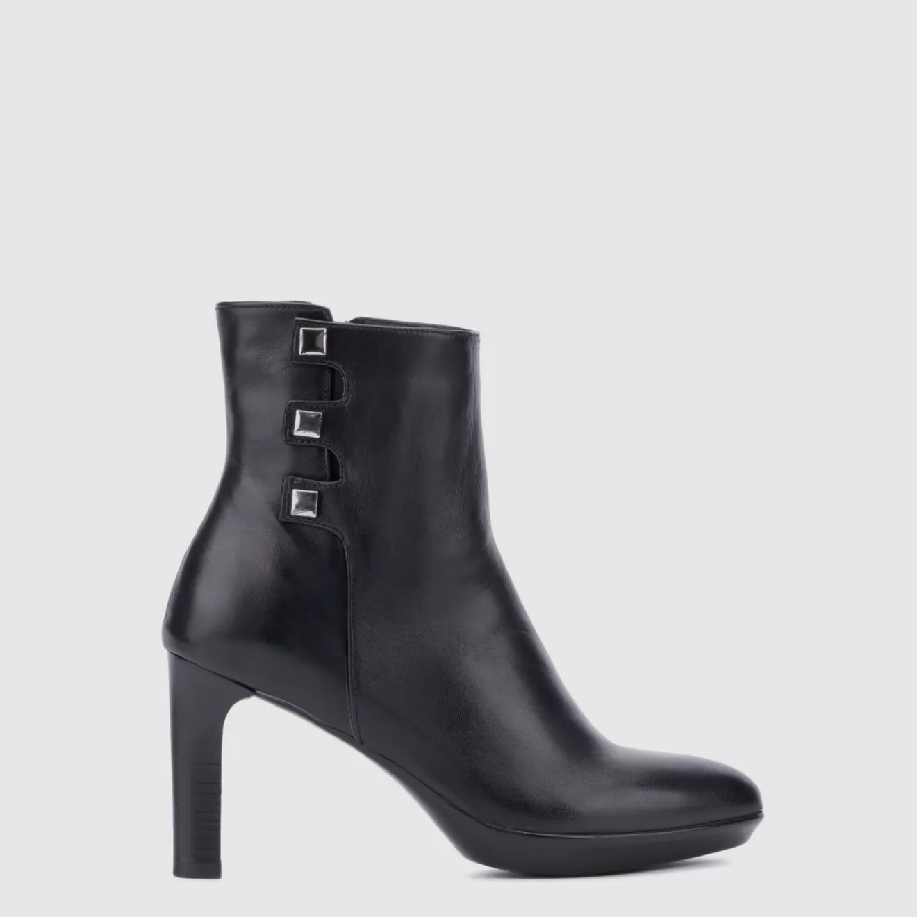 Women Aquatalia Boots | Romea Black