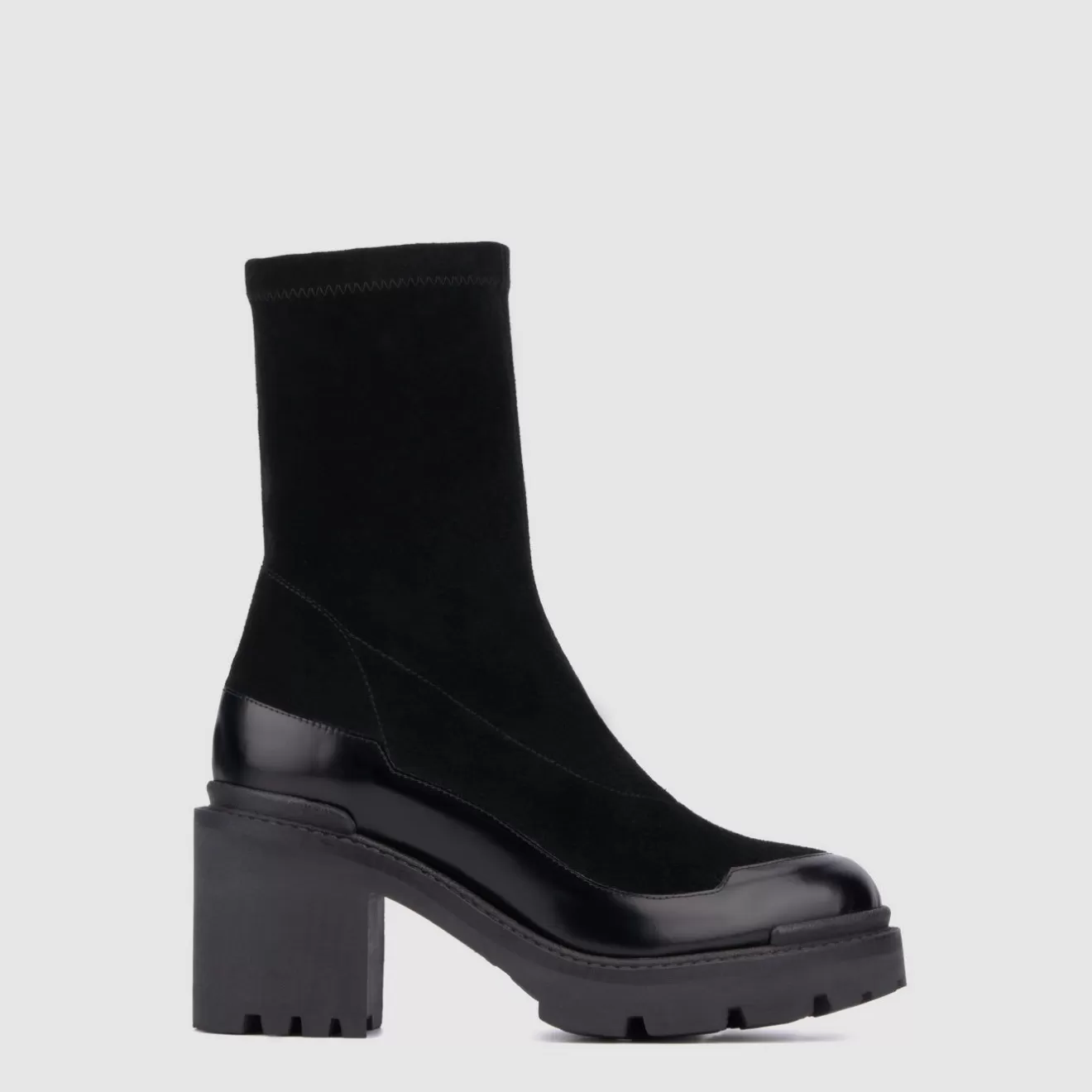 Women Aquatalia Boots | Vanna Black